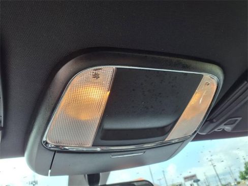 Used 2023 Dodge Charger SXT image 36