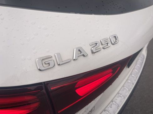 Used 2024 Mercedes-Benz GLA 250 GLA 250 image 4