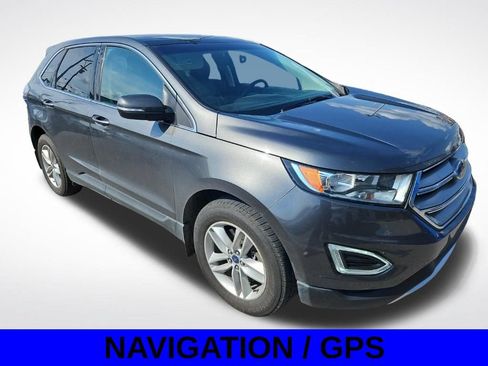 Used 2018 Ford Edge SEL w/ Equipment Group 201A AWD/4WD image 3