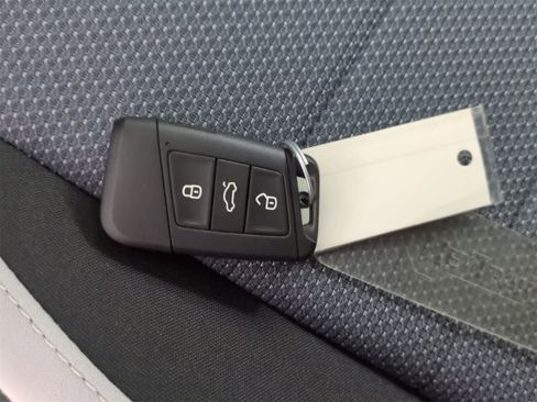 New 2025 Volkswagen Taos S image 35