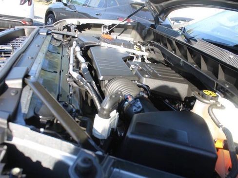 Used 2022 Chevrolet Silverado 1500 LT image 15