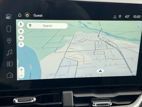 New 2026 Chevrolet Equinox LT w/ Convenience Package II image 16