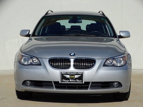 Used 2007 BMW 530xi Wagon AWD/4WD image 23