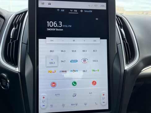 Used 2022 Ford Edge Titanium image 10