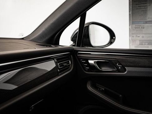 New 2026 Porsche Macan S AWD/4WD image 44