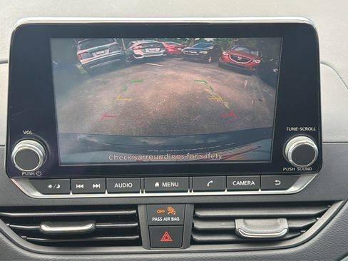 Used 2021 Nissan Altima 2.5 SV FWD image 29