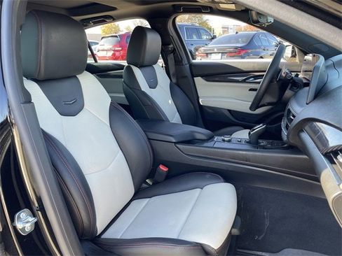 Used 2026 Cadillac CT5 V w/ Technology Package image 28