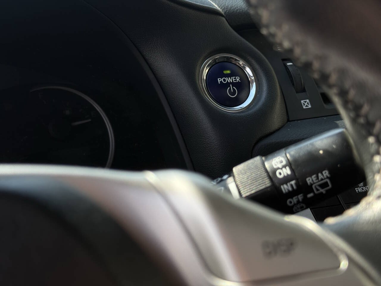 Used 2013 Lexus CT 200h FWD image 20