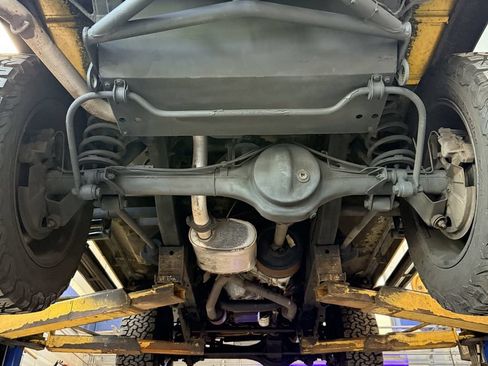Used 1997 Land Rover Defender 90 AWD/4WD image 46