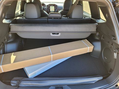 New 2025 Subaru Forester Limited image 18