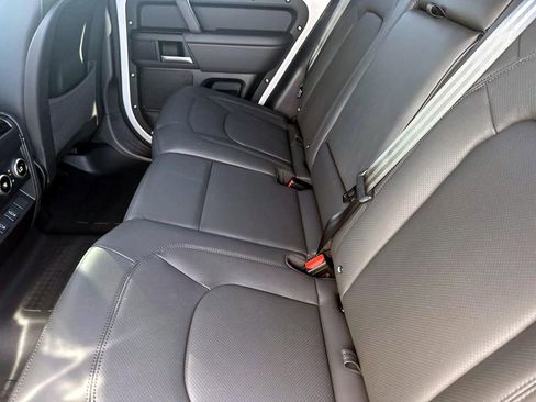 New 2026 Land Rover Defender 110 X-Dynamic SE AWD/4WD image 12