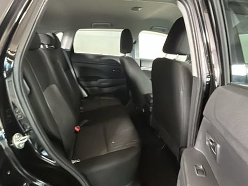 Used 2024 Mitsubishi Outlander Sport LE AWD/4WD image 28