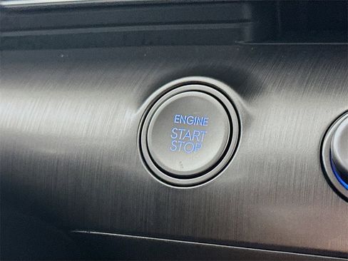 Used 2024 Hyundai Kona Limited image 27