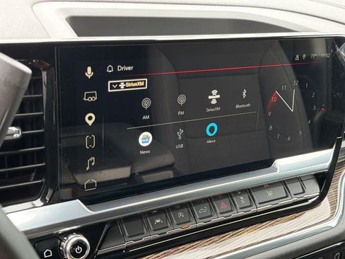 Used 2023 GMC Sierra 1500 Elevation AWD/4WD image 14