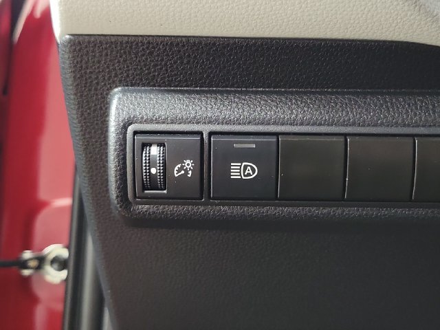 Used 2024 Toyota Corolla SE FWD image 23