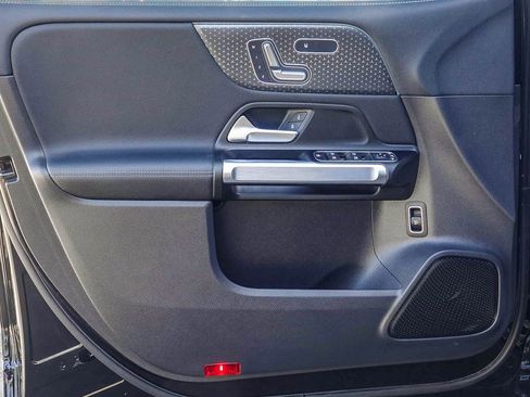 Certified 2024 Mercedes-Benz EQB 350 4MATIC SUV image 20