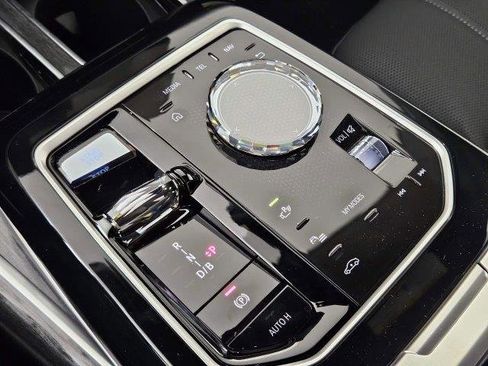 New 2024 BMW i7 eDrive50 image 22