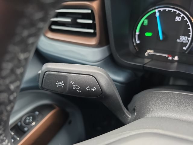 Used 2024 Ford Maverick Lariat FWD image 21