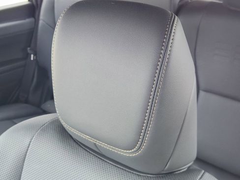 Used 2025 Lexus GX 550 AWD/4WD image 24