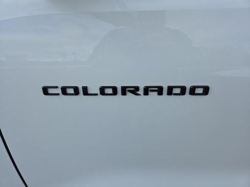 New 2026 Chevrolet Colorado LT w/ LT Convenience Package AWD/4WD image 97