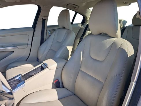 Used 2016 Volvo S60 T5 Premier w/ Convenience Package FWD image 15