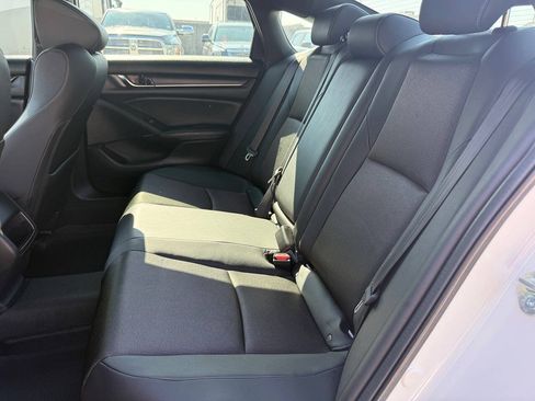 Used 2020 Honda Accord Sport image 19