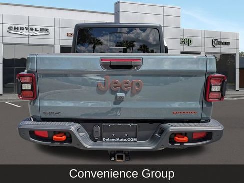 Used 2024 Jeep Gladiator Mojave w/ Safety Group AWD/4WD image 4