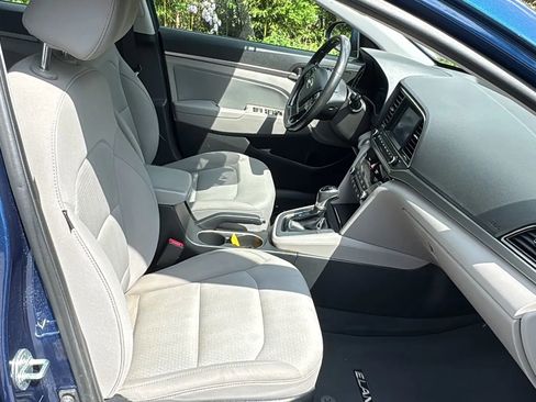 Used 2018 Hyundai Elantra Value Edition image 12