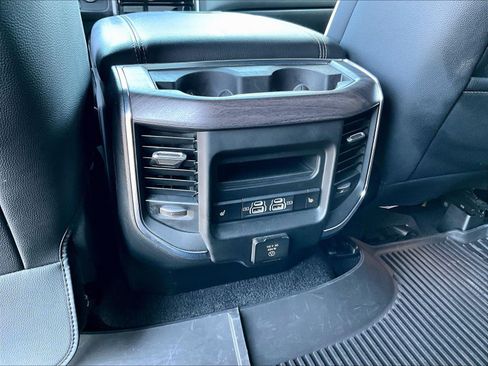 Used 2025 RAM 1500 Laramie w/ Night Edition AWD/4WD image 11