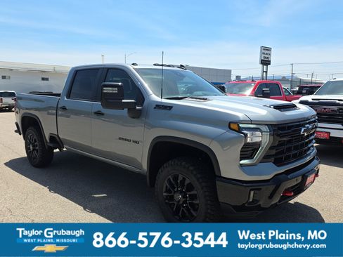 New 2026 Chevrolet Silverado 2500 LT w/ Trail Boss Package AWD/4WD image 2