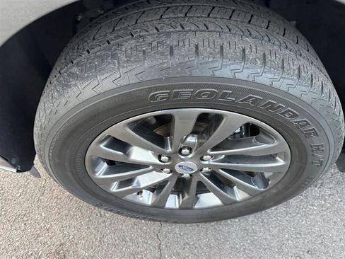 Used 2019 Ford Expedition Max Limited w/ Driver Assistance Package image 30