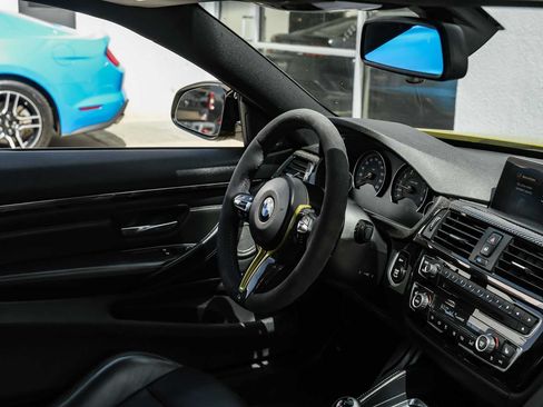 Used 2015 BMW M4 Coupe RWD image 19
