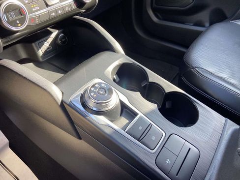 Used 2021 Ford Escape SEL image 21