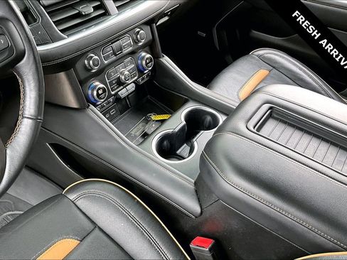 Used 2021 GMC Yukon XL AT4 w/ AT4 Premium Plus Package image 17