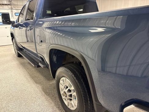 Used 2025 Chevrolet Silverado 2500 LT w/ Safety Package AWD/4WD image 10