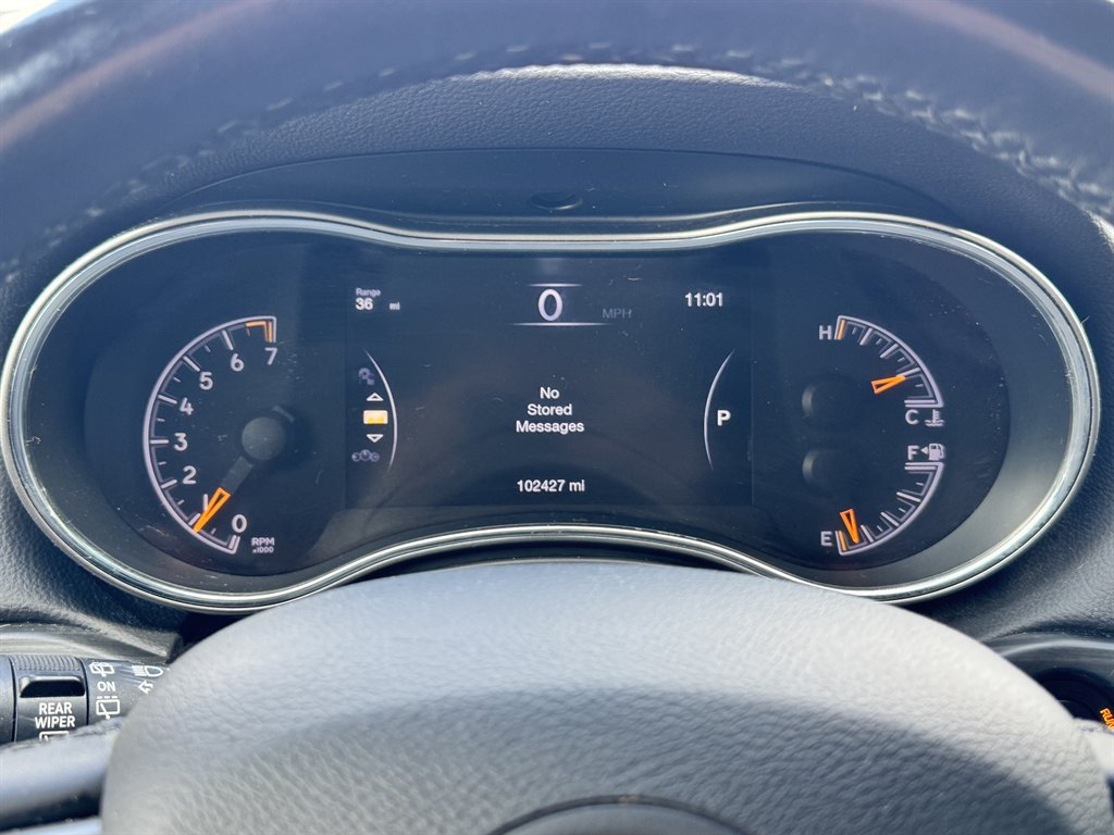 Used 2019 Jeep Grand Cherokee Limited AWD/4WD image 7