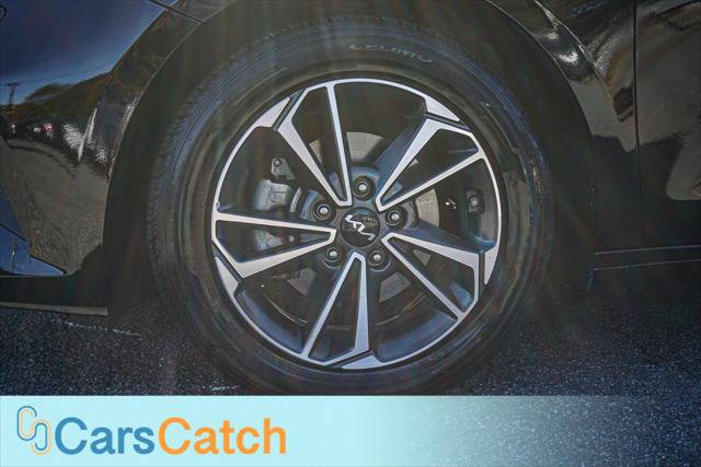Used 2023 Kia Forte LXS FWD image 16