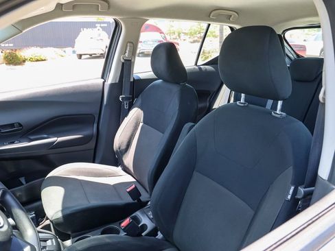Used 2024 Nissan Kicks S FWD image 14