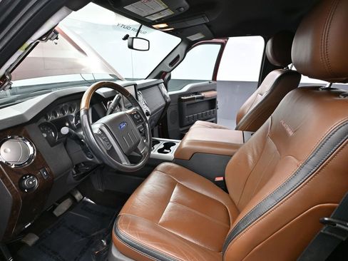 Used 2016 Ford F250 Platinum w/ FX4 Off-Road Package image 23