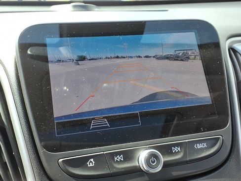 Used 2024 Chevrolet Malibu LT FWD image 14