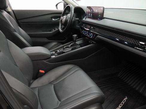 Used 2025 Honda Accord EX-L image 49