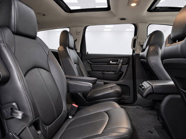 Used 2017 Chevrolet Traverse LT AWD/4WD image 18