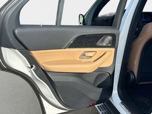 New 2026 Mercedes-Benz GLE 580 4MATIC image 12