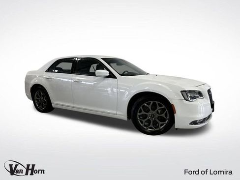 Used 2017 Chrysler 300 S image 1