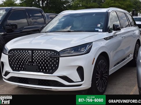 Used 2025 Lincoln Aviator Black Label AWD/4WD image 1