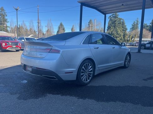 Used 2017 Lincoln MKZ Select w/ Select Plus Package image 6