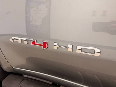 Used 2024 GMC Sierra 3500 AT4 w/ AT4 Premium Plus Package AWD/4WD image 20