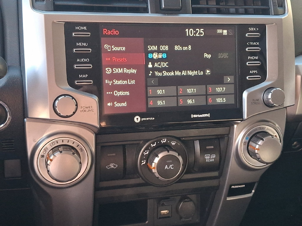 Used 2022 Toyota 4Runner SR5 AWD/4WD image 16