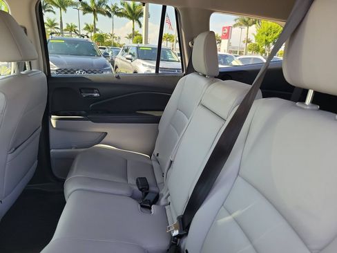 Used 2022 Honda Pilot Special Edition image 10