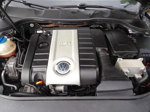 Used 2008 Volkswagen Passat Lux image 17